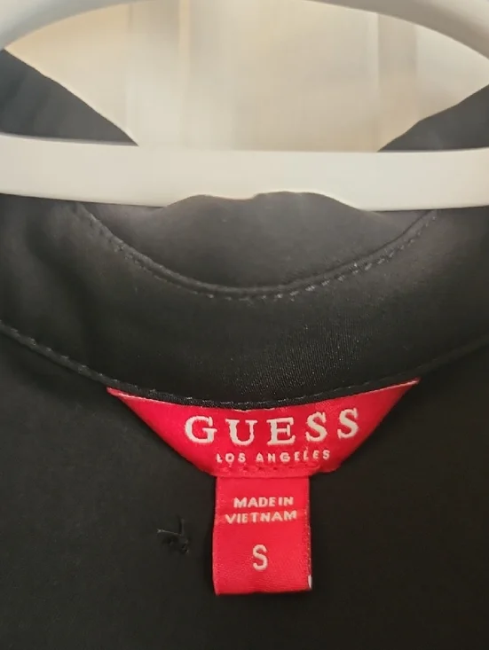 GUESS Black Top - Picture 2 of 5